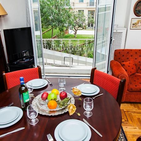Vintage Apartment In Downtown Athens! Buitenkant foto