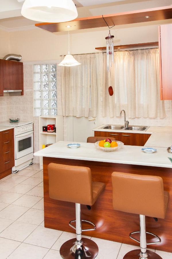 Vintage Apartment In Downtown Athens! Buitenkant foto